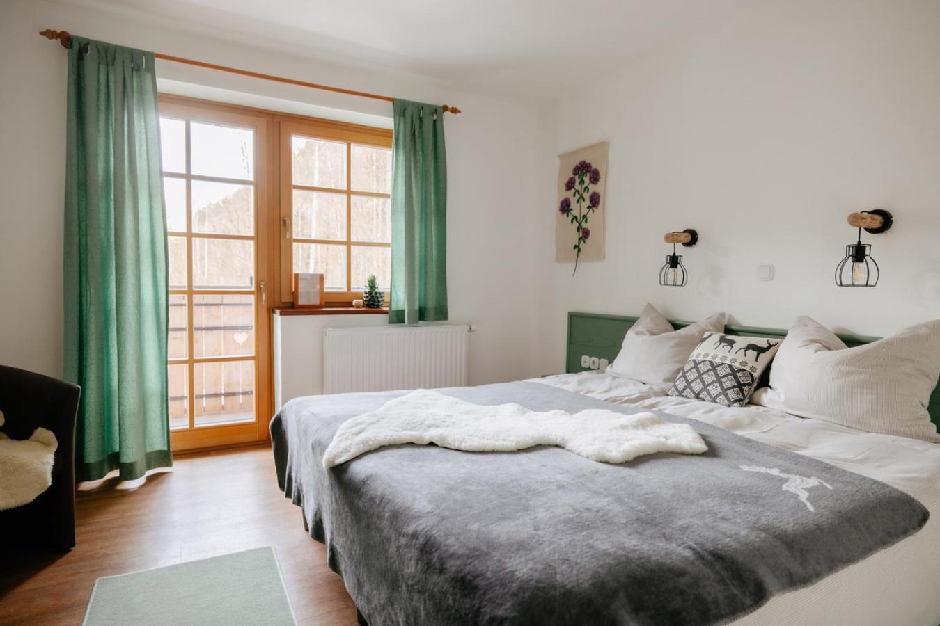 Eko Hisa-Eco House Na Razpotju Hotel Solčava Kültér fotó