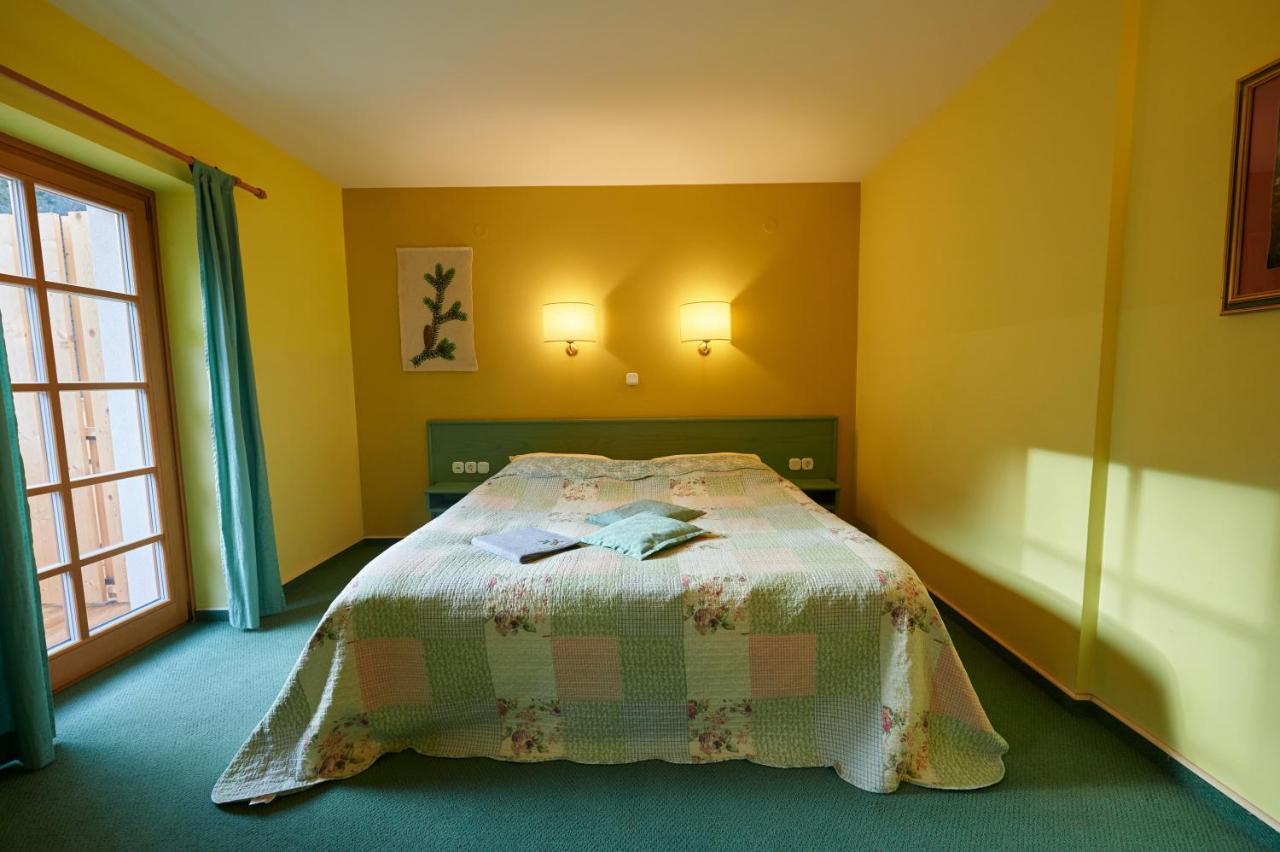Eko Hisa-Eco House Na Razpotju Hotel Solčava Kültér fotó